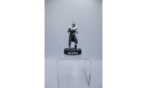 Big image 202102hol003 2   hm battlestar galactica cylon