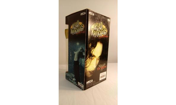 Big image 201906coll001crowbobblehead3