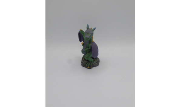 Big image 201709fig001 3   greenpurplegold dragon