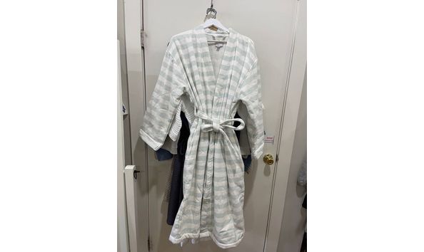 Big image bathrobe