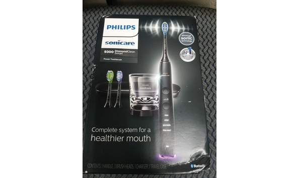 Big image 2021 auction 13 phillips sonicare 9300