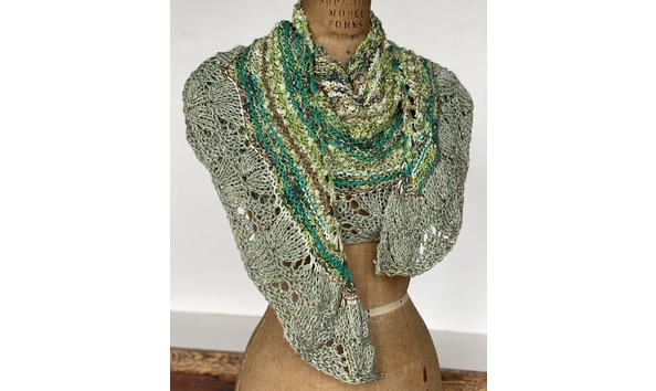 Big image hand knit grn shawl