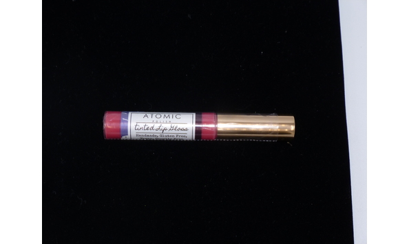 Big image 202107mkup002   bubblegum lipgloss  1 