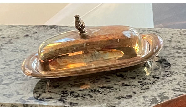 Big image butterdish