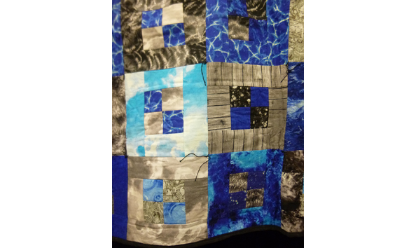 Big image 202107decor012 4   blue and gray quilt