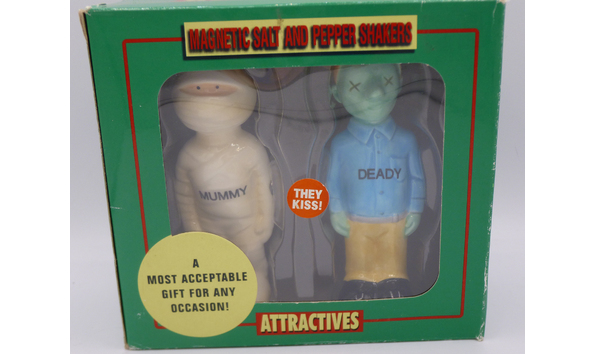 Big image 201810hware021   salt   pepper mummy and deady