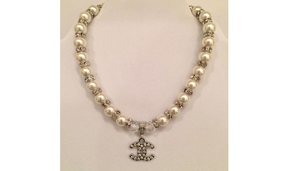 Big image chanel inspired necklace