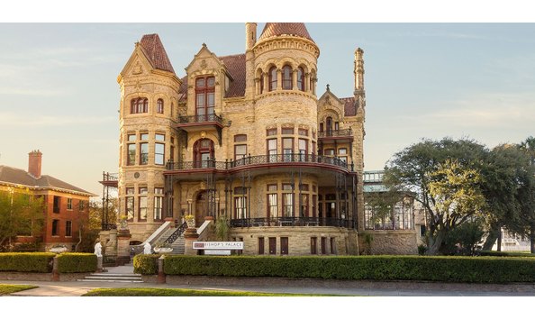 Big image 182 bishops palace2