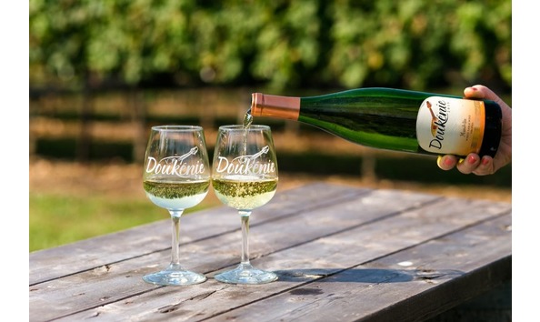 Big image doukenie winery credit alicia bruce   15164353724