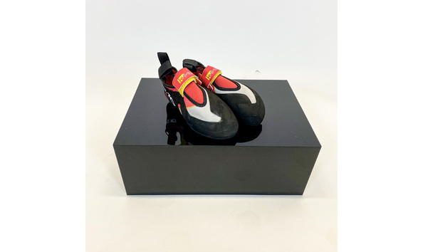 Big image rock climbing shoes  1  copy