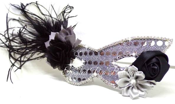 Big image masquerade mask