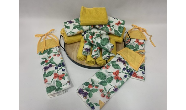 Big image 17pc butterflies berries set