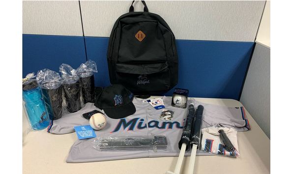 Big image marlins ultimate fan pack