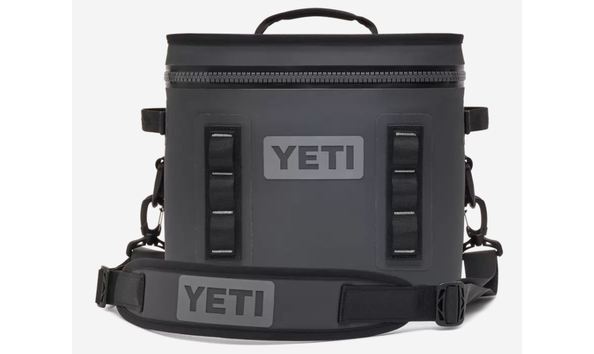 Big image f 24 25 12839852 bcc6qoyf yeti cooler 1 hopper  002 