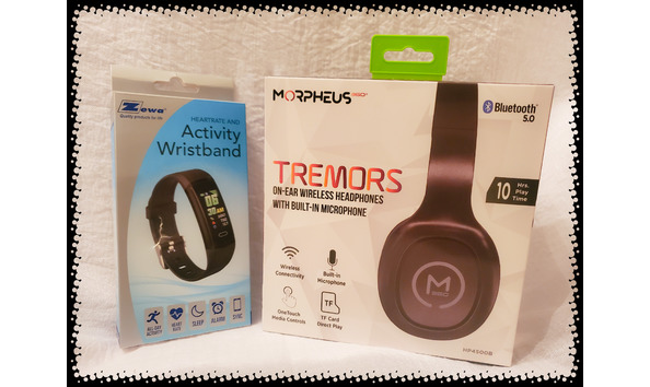 Big image wristband   headphones