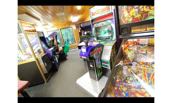 Big image game room 01   1200x800 1