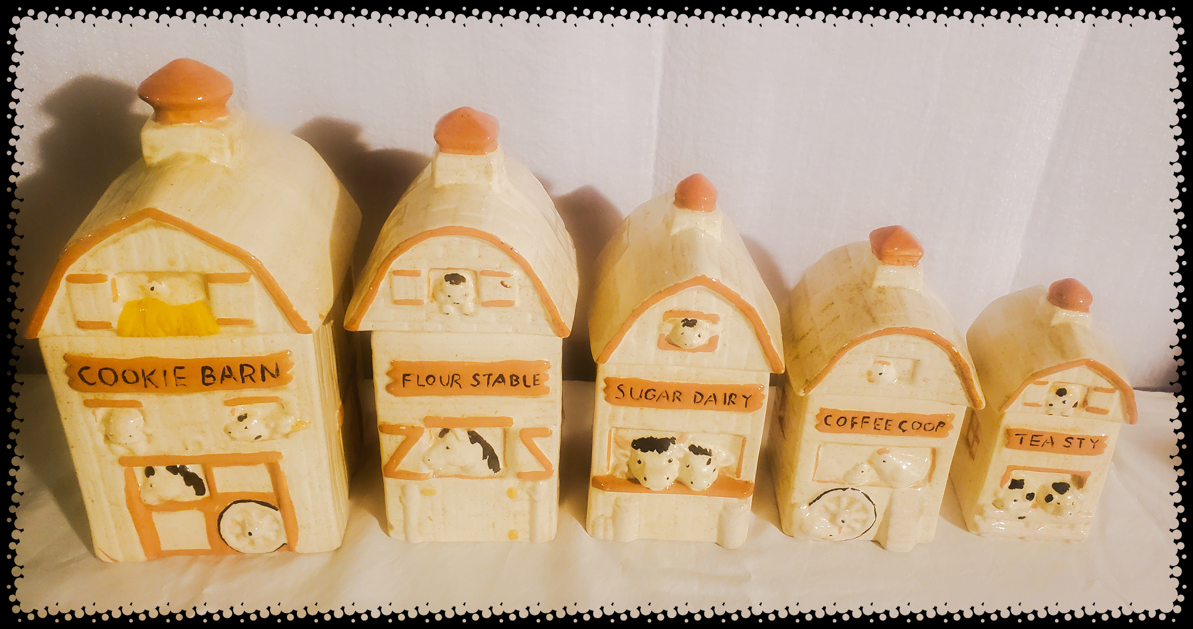 Retro Ceramic Barn Themed Kitchen Canister Set