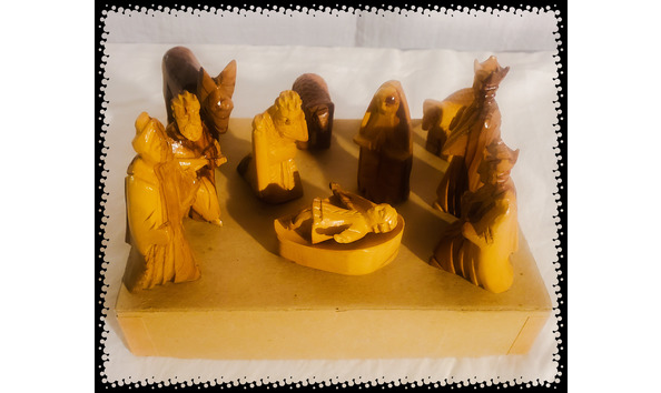 Big image nativity set