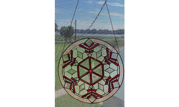 Big image roper glass medalion