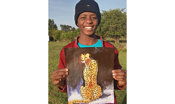 Big image sitting cheetah