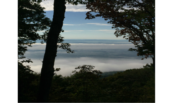 Big image greenbrier mnt retreat  2