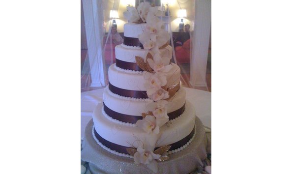 Big image cakes by appointment pic  3