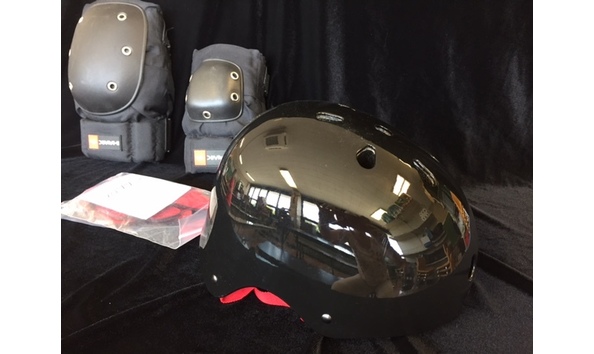 Big image tony hawk safety gear