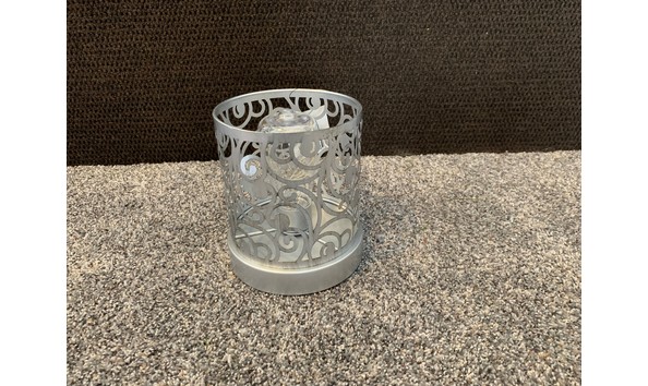 Big image silver light