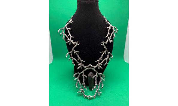 Big image 202110jwy037 necklace branches and black crystal 1