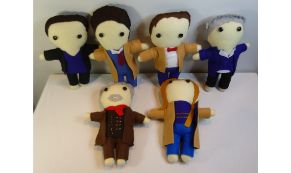 Big image 202107plush004   6 doctor who characters