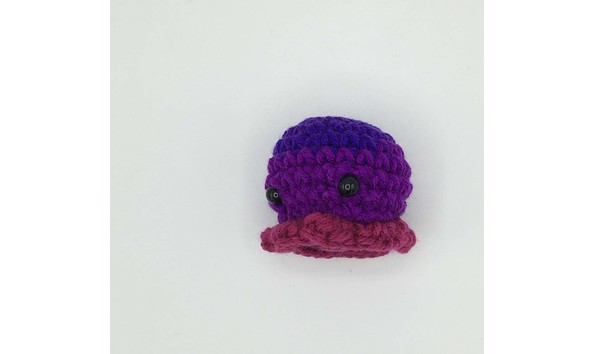 Big image 202110toy002 3   tiny crocheted purple octopus