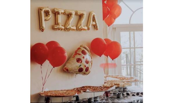 Big image party pizza with ballons