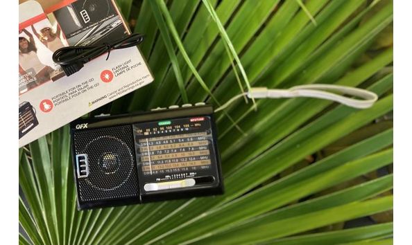 Big image radio retro