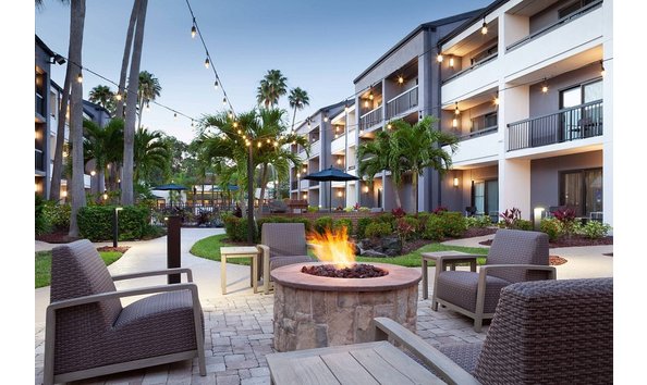 Big image courtyard st. pete