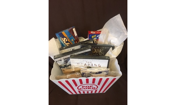 Big image halloween movie basket