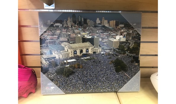 Big image championship canvas