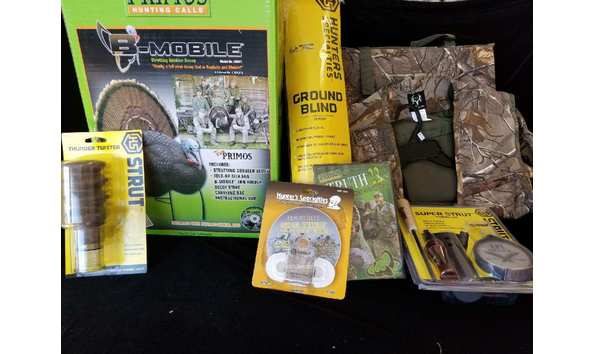 Big image turkey hunt