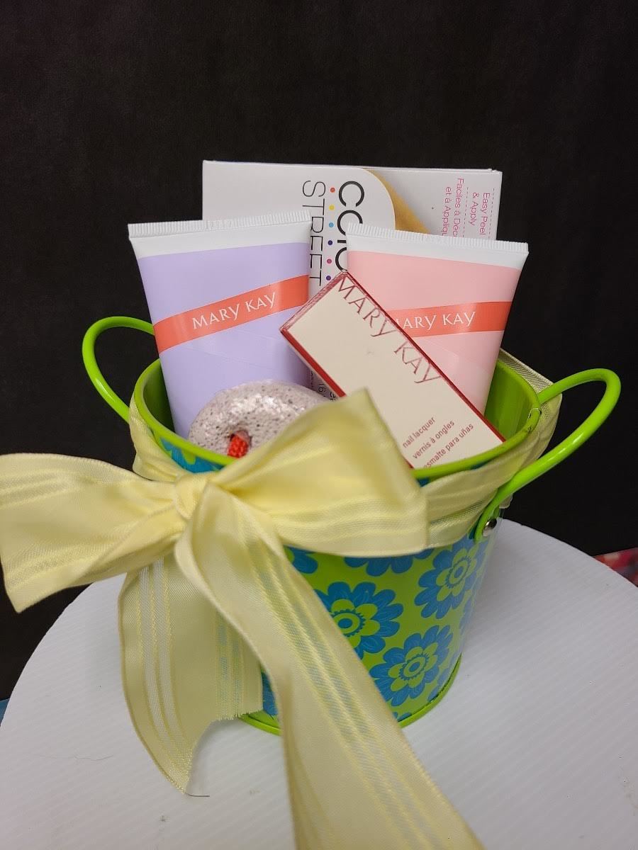 FlipFlop Ready Foot Care Basket