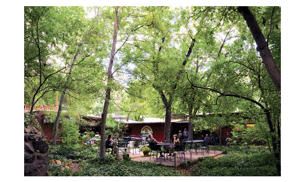 Big image indian gardens patio