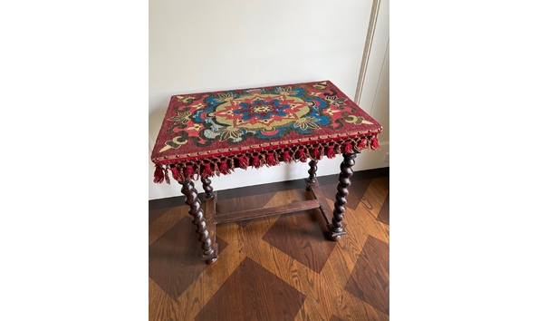 Big image papachristidis  alex   19th century mahogany table 4