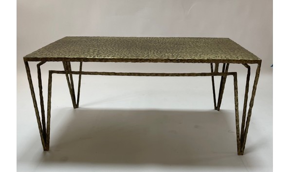 Big image rayner  kathy   metal table 4
