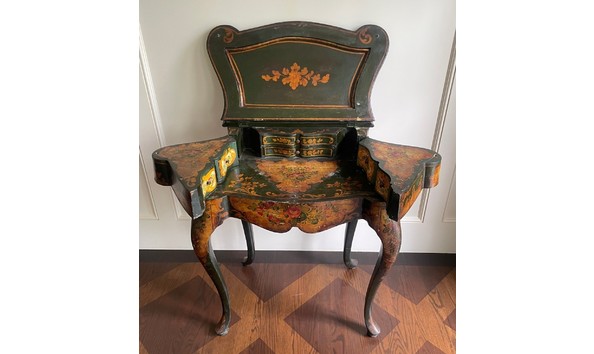 Big image papachristidis  alex   italian dressing table 3