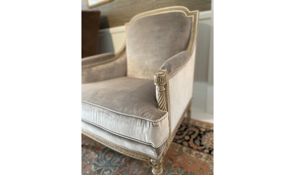 Big image rayner  kathy   chair 2