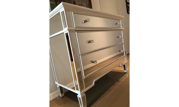 Big image backman  michele  dresser 2