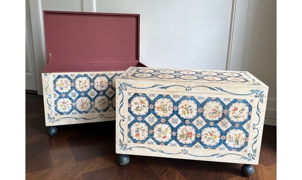 Big image papachristidis  alex   john rosselli toy trunks 4