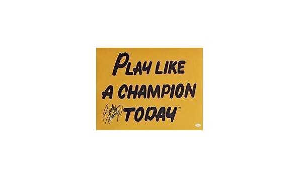 Big image notre dame play like a champion photo autographed by rudy ruettiger