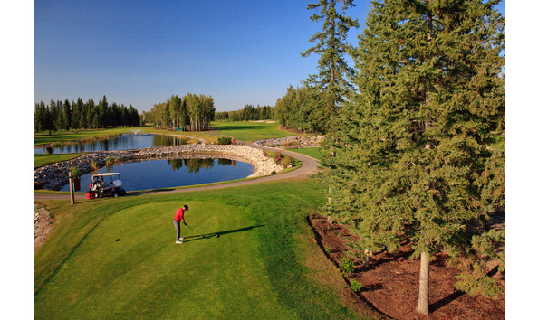 Big image sundre golf 2