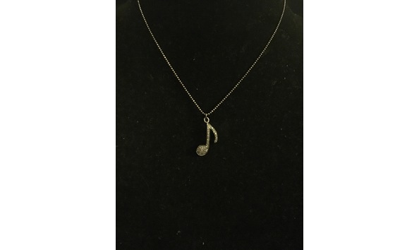 Big image diamond pendant