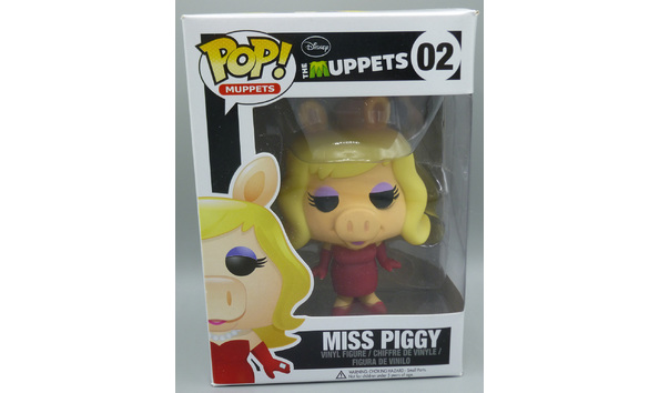 Big image 202202coll012   pop  miss piggy