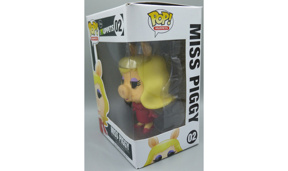 Big image 202202coll012 2   pop  miss piggy